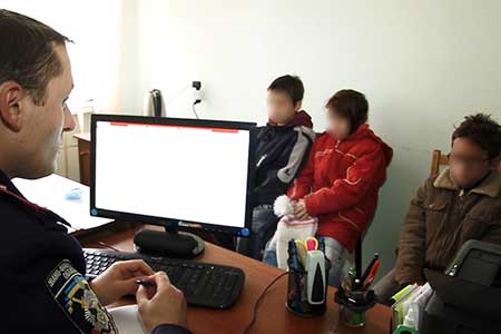 Правоохоронці Івано-Франківщини розшукали зниклих малолітніх дітей Правоохоронці Івано-Франківщини розшукали зниклих малолітніх дітей