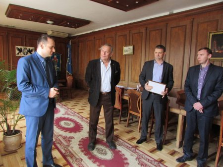 Міський голова відзначив подякою Ігоря Панчишина
