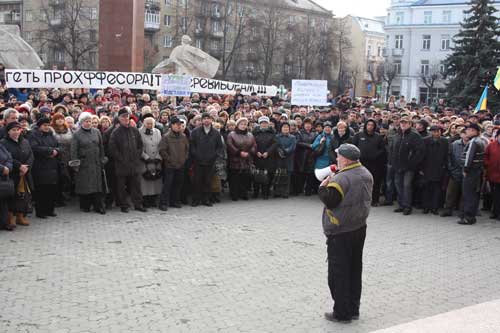 Підприємці Прикарпаття знову страйкують