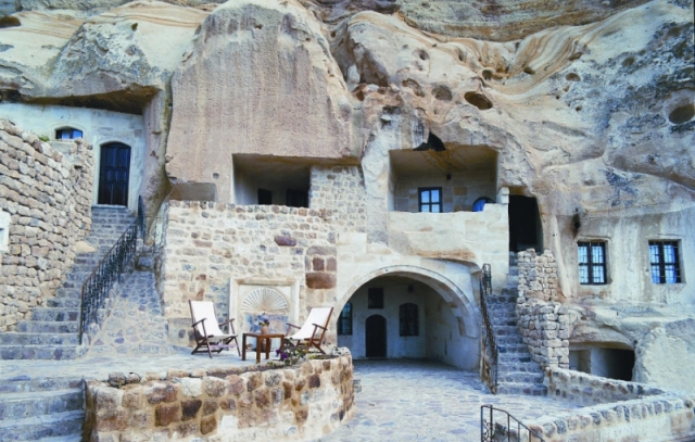 Печерний готель Yunak Evleri