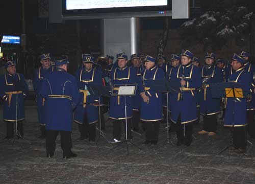 Вчора на Вічевому Майдані Івано-Франківська відбулось урочисте відкриття центральної міської ялинки