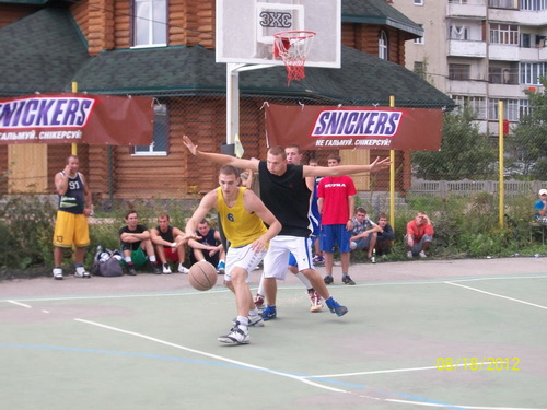 "Goverla Streetball Cup 2012" підкорився команді зі Львова "Goverla Streetball Cup 2012" підкорився команді зі Львова