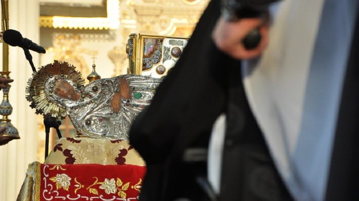 На Прикарпатті привезли найдавнішу чудотворну ікону