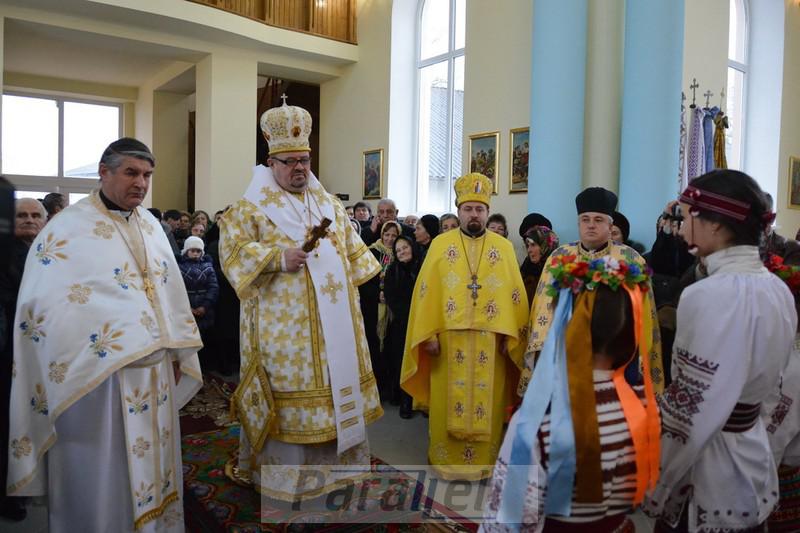 На Прикарпатті освятили новий храм УГКЦ На Прикарпатті освятили новий храм УГКЦ