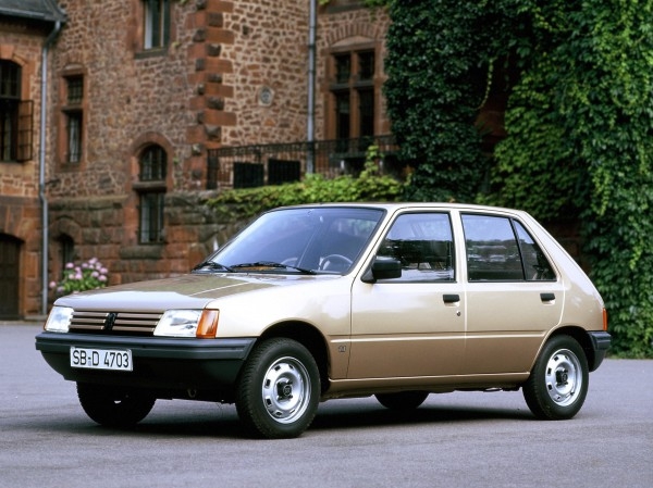 6. Peugeot 205 (15%)