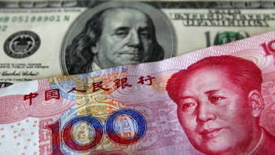 329641_Dollar Yuan