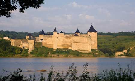 10 мальовничих сіл Західної України, де варто побувати цього року