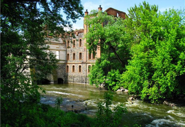 водяний млин