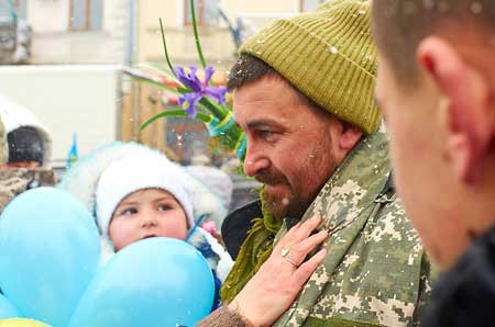 Із зони АТО на Прикарпаття повернулися бійці 