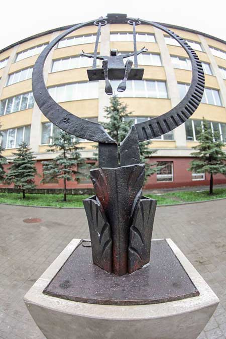 Ковалі знову зробили подарунок Івано-Франківську