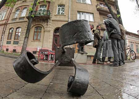 Ковалі знову зробили подарунок Івано-Франківську