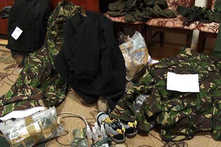 Волонтери-земляки із Англії підтримали правоохоронців Івано-Франківська