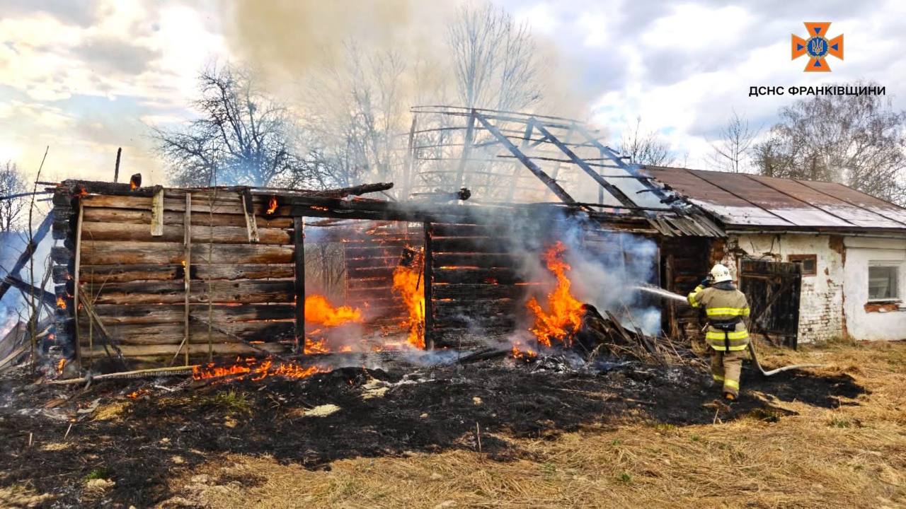 фото з місця пожежі