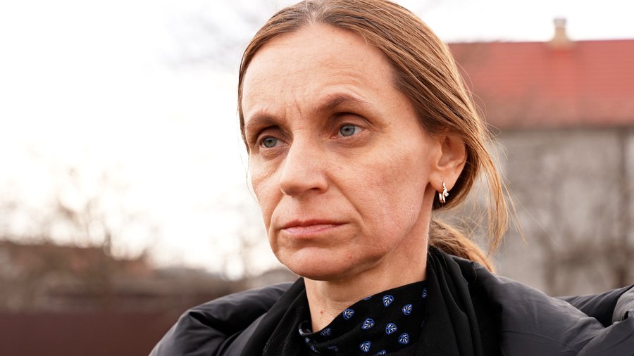 Сестра загиблого нацгвардійця Володимира Шкрумеляка Ірина Іваночко