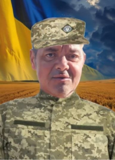 на фото: Василь Савич