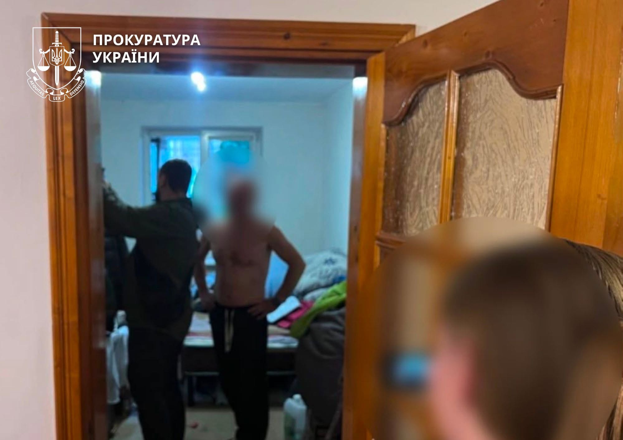 фото з місця затримання