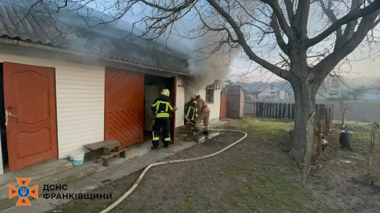 фото з місця пожежі