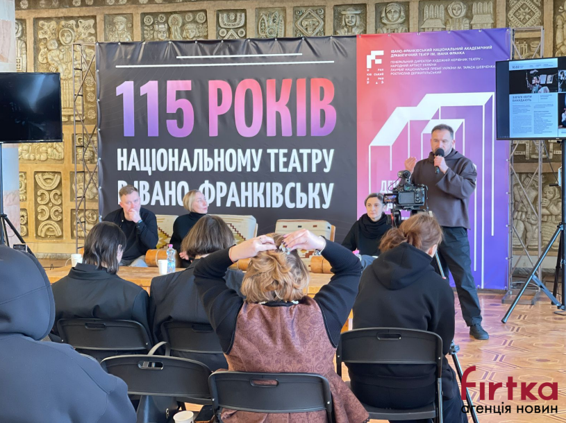 Фото з місця події