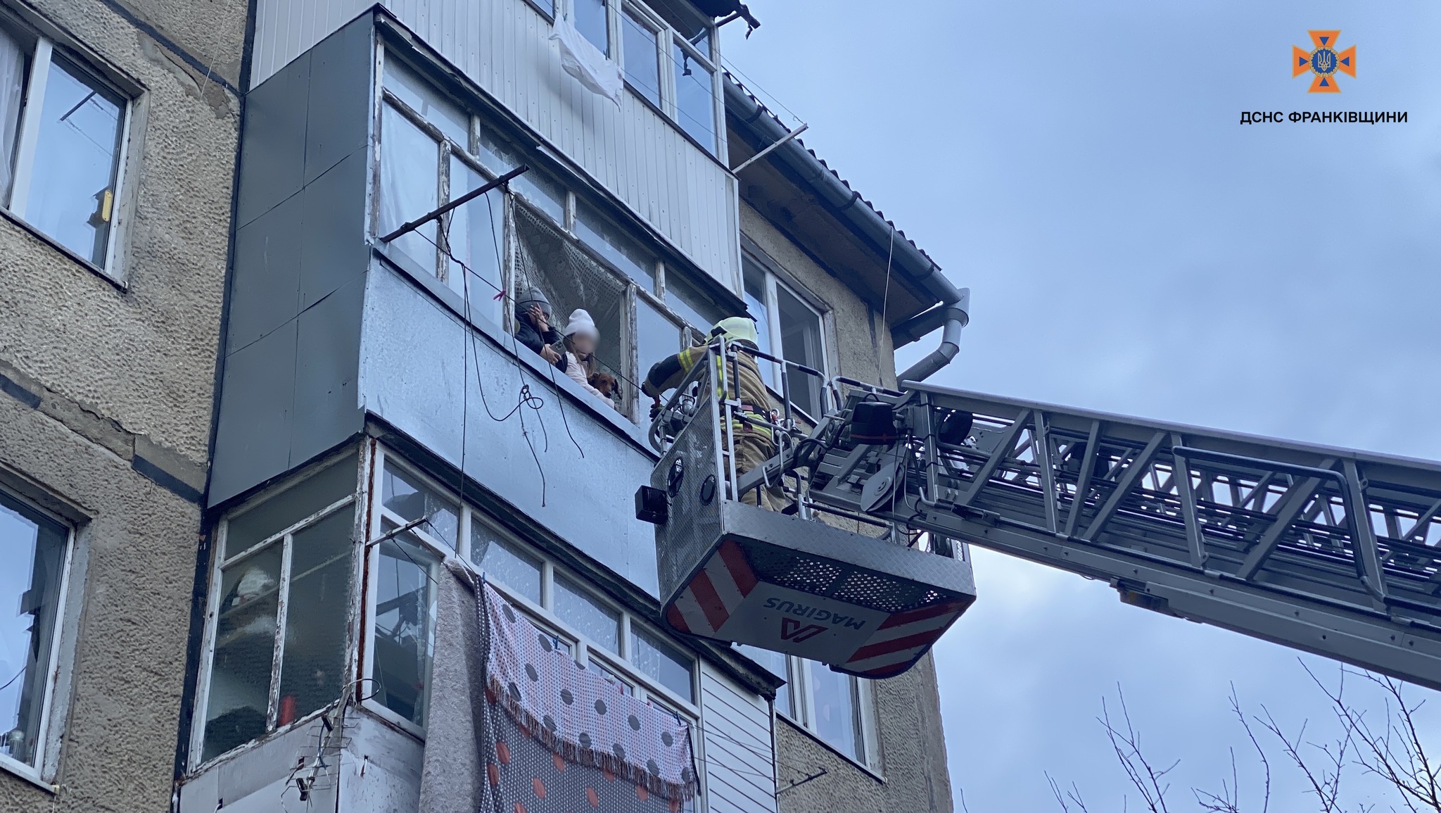 Фото з місця пожежі