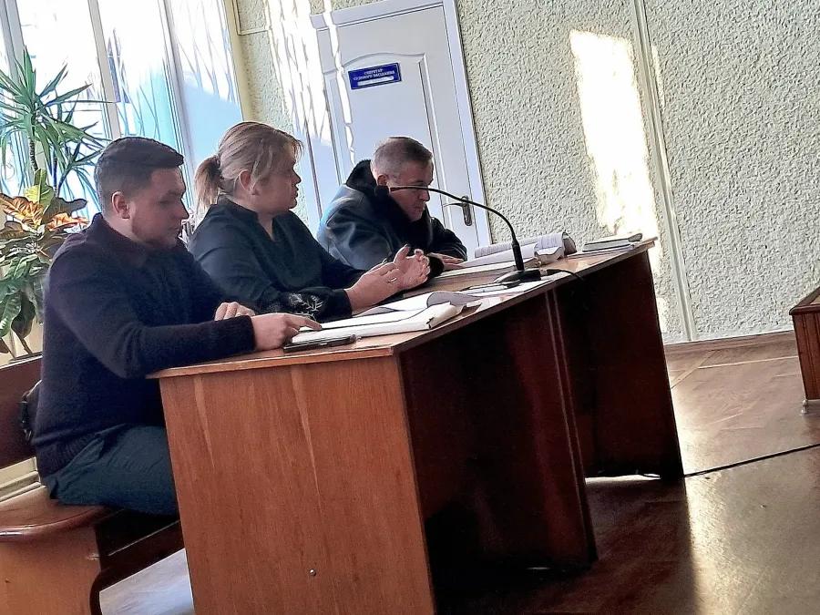 фото з суду